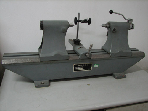 Deflection device